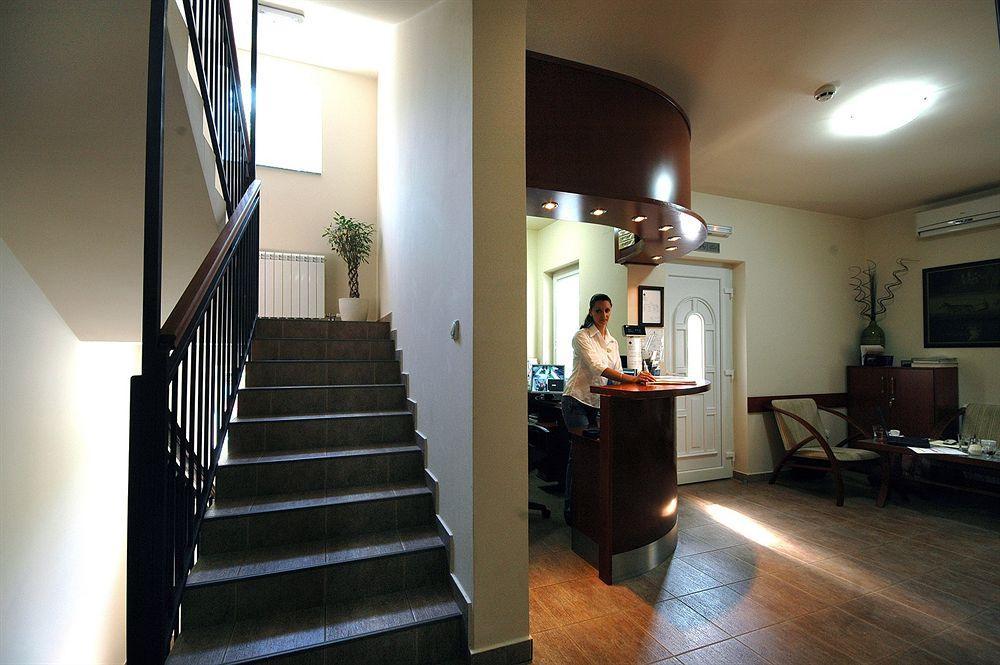 Villa Forest Beograd Bagian luar foto