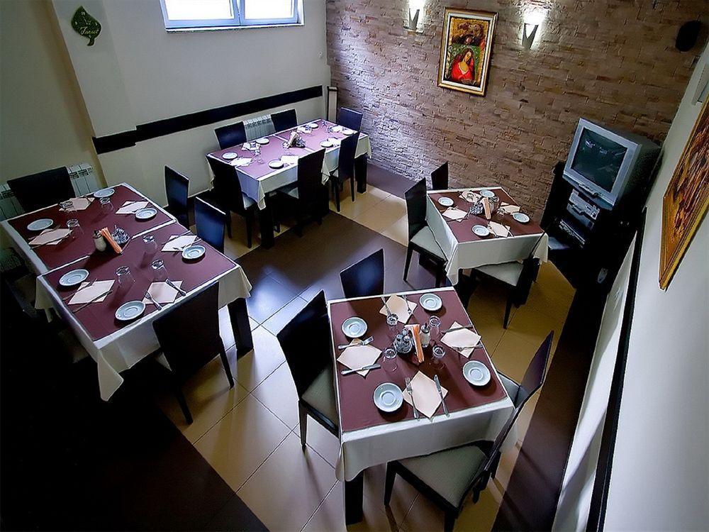Villa Forest Beograd Bagian luar foto