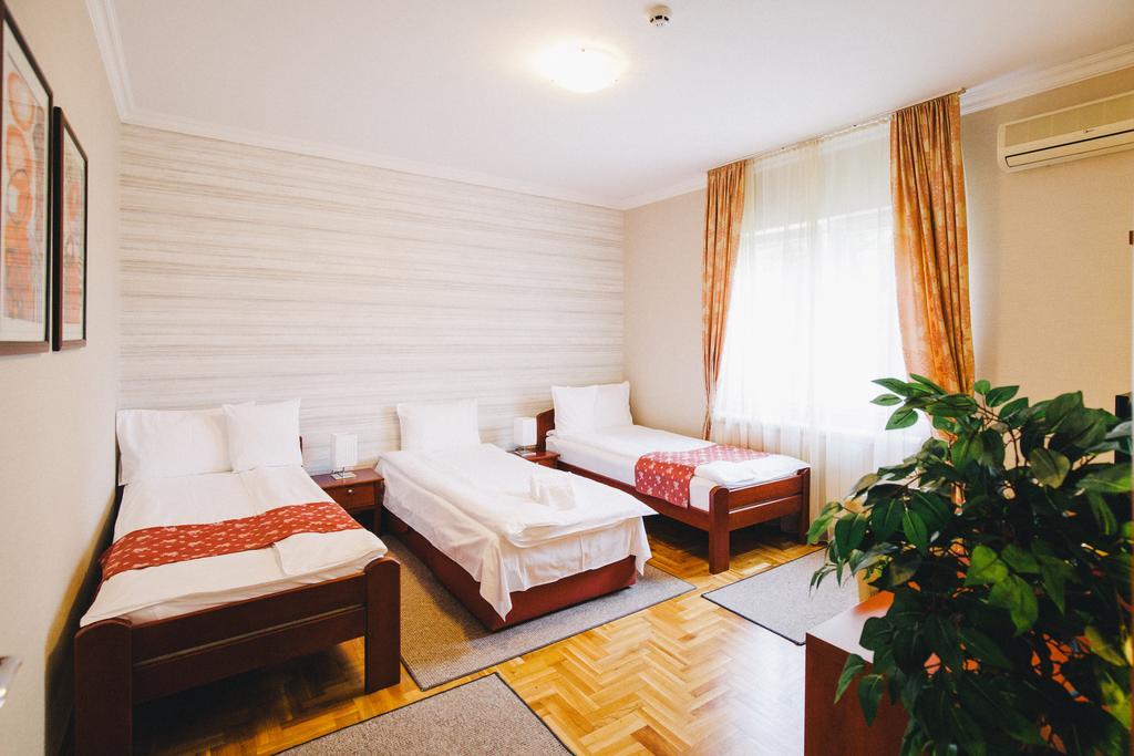 Villa Forest Beograd Bagian luar foto
