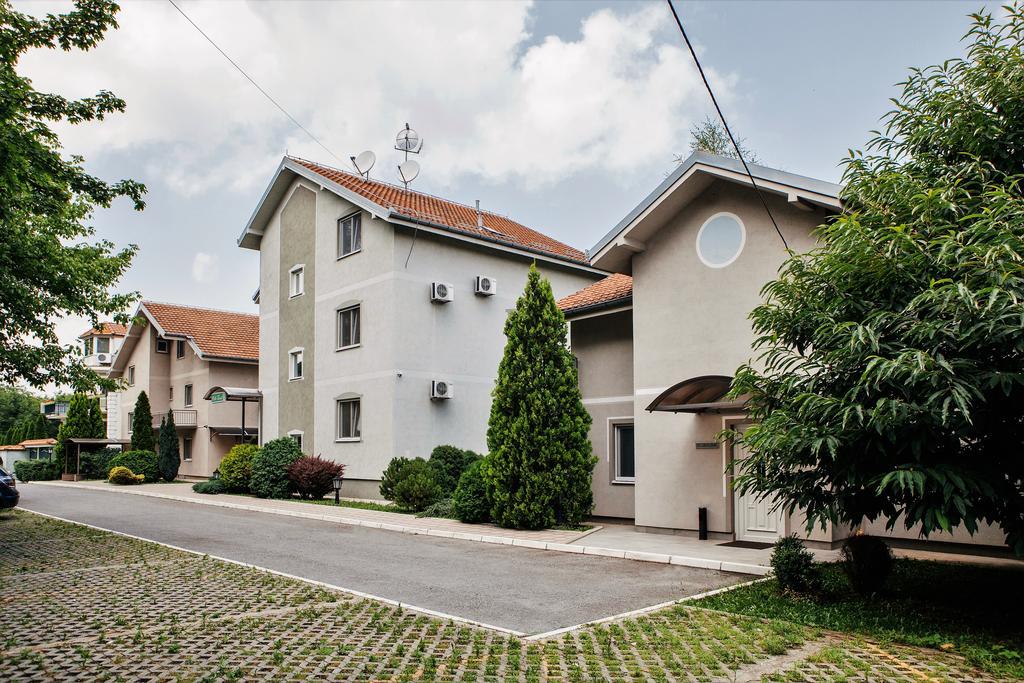 Villa Forest Beograd Bagian luar foto