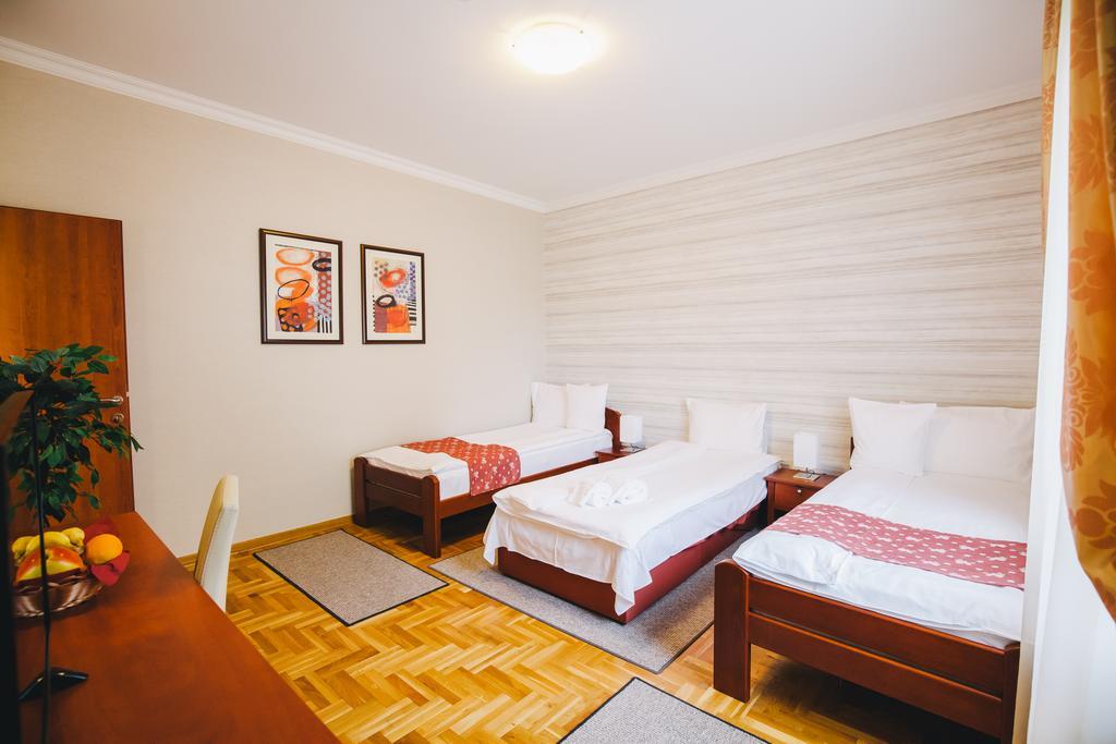 Villa Forest Beograd Bagian luar foto