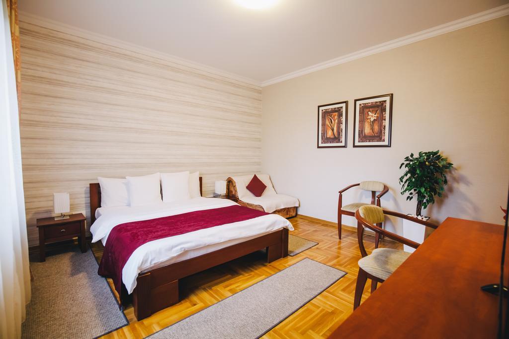 Villa Forest Beograd Bagian luar foto
