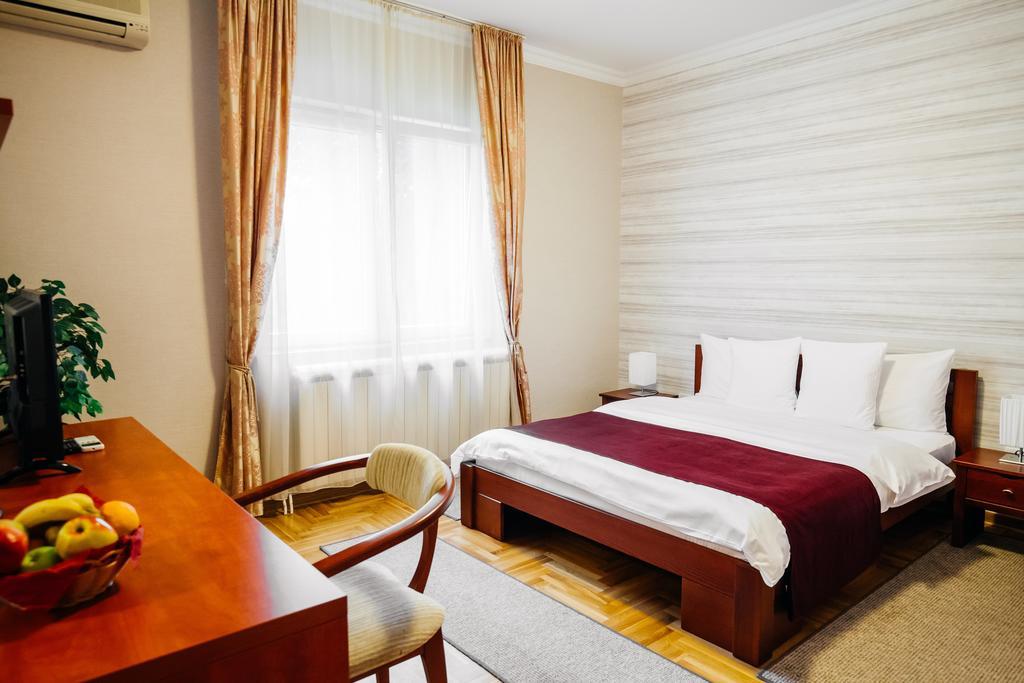 Villa Forest Beograd Bagian luar foto