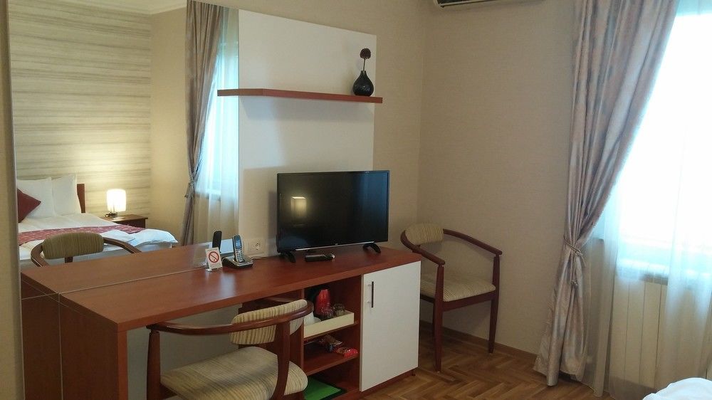 Villa Forest Beograd Bagian luar foto